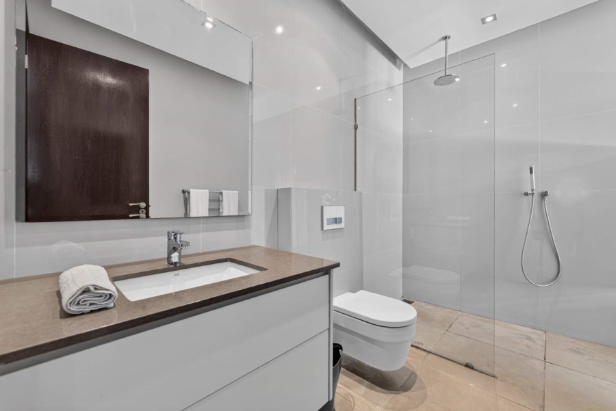 5 Bedroom Property for Sale in Camps Bay Western Cape